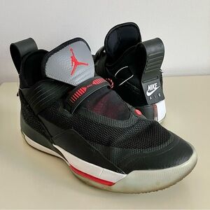 Nike Air Jordan XXXIII 33 Size 9 SE Black Cement Sneakers Men's No Box Pre Owned